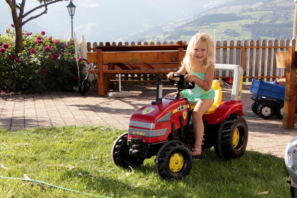 Spisserhof Chiusa Bagian luar foto
